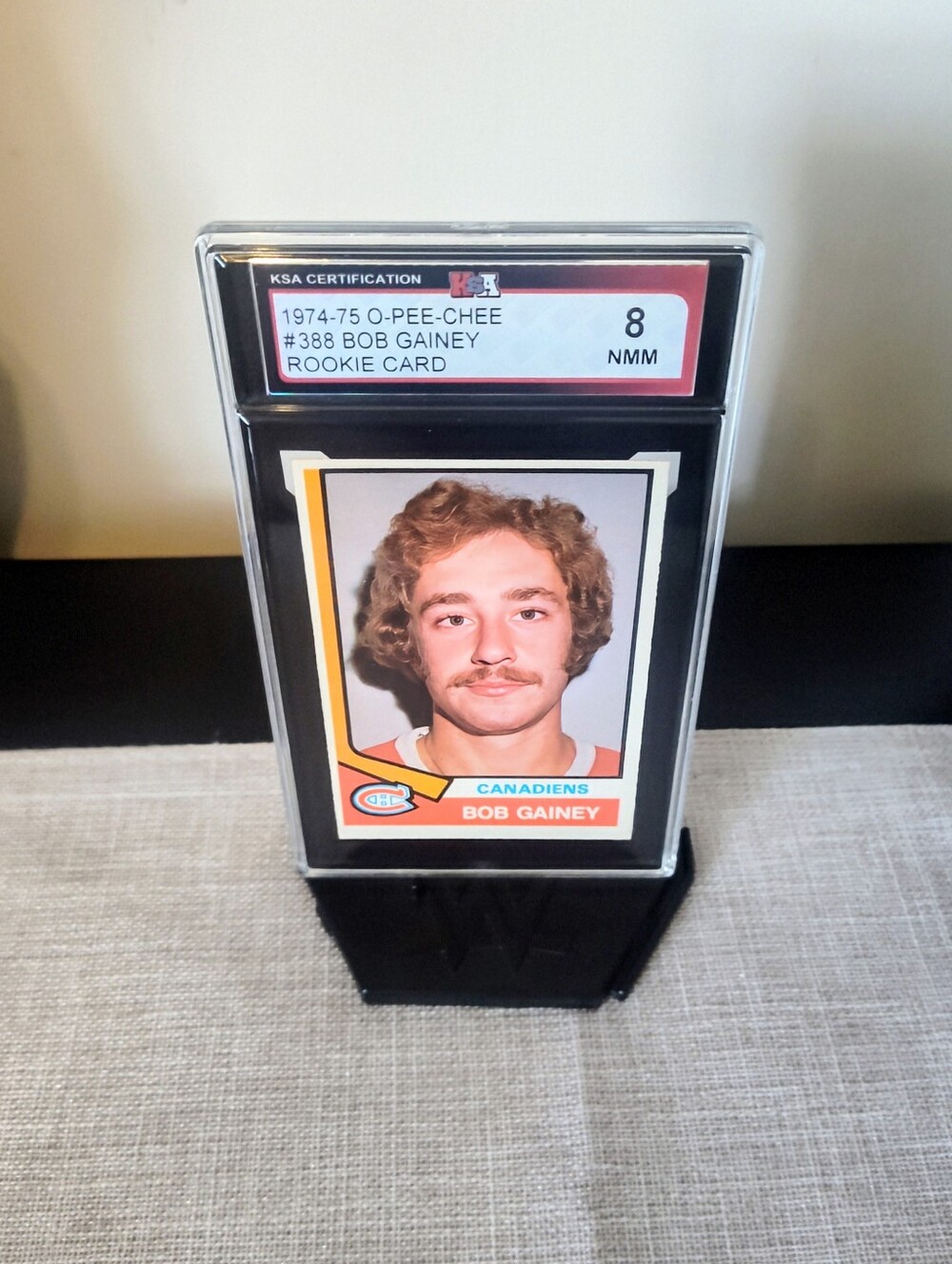 Graded 1974-75 OPC O-Pee-Chee #388 Bob Gainey Rookie Card KSA 8
